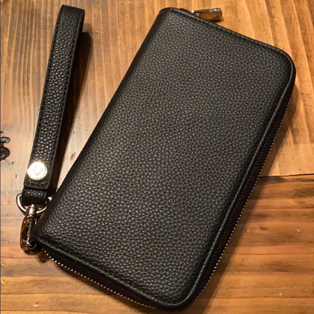 31 Wallet